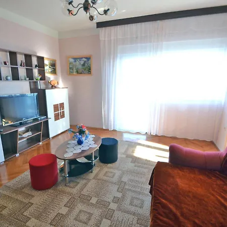 Apartment Josip By Interhome